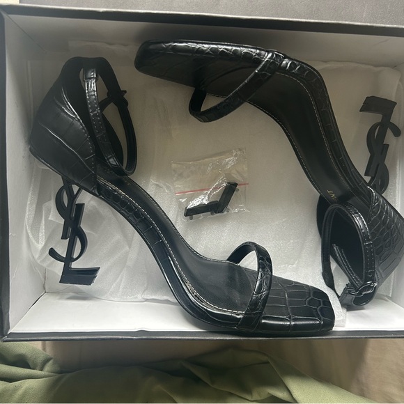 Saint Laurent Black Croc-Embossed Heels - Picture 2 of 7